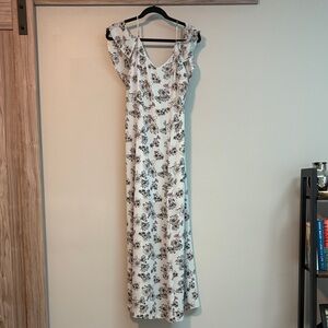 Long, pretty, wedding guest dress.